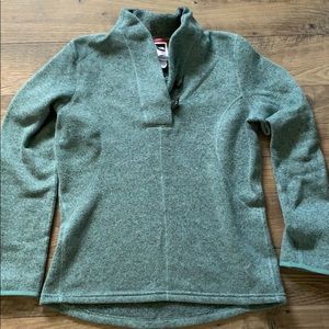 North face sweater